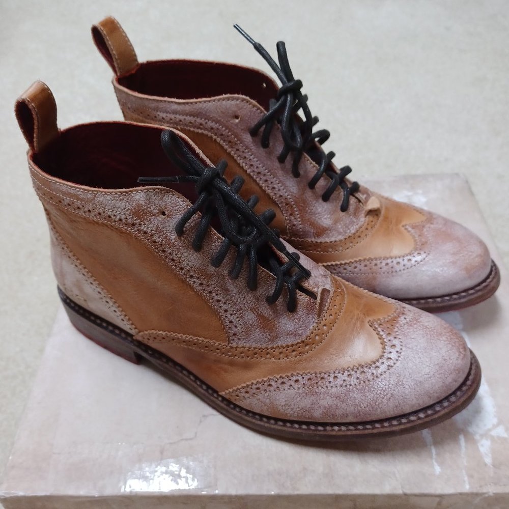 Bed Stu SALLY Wingtip Oxford Booties Size 9.5***Runs Small Would Best Fit 8.5***